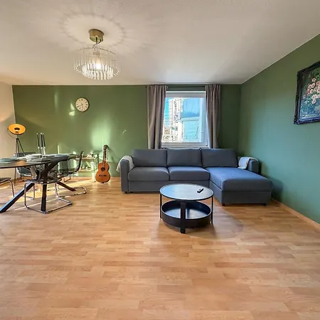 Apartment Stadtwald Living Longstay, Kueche, Waschmaschine, Balkon