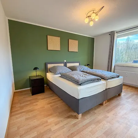 Apartment Stadtwald Living Longstay, Kueche, Waschmaschine, Balkon *